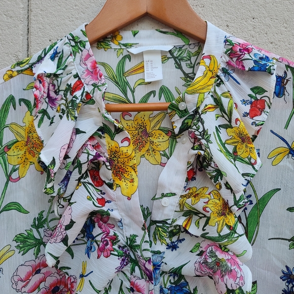 H&M Botanical Floral Garden Ruffled Button Top - Picture 4 of 16